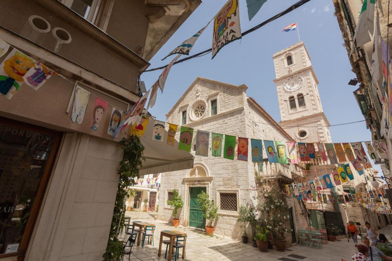 Etoile Apartment Sibenik Luaran gambar